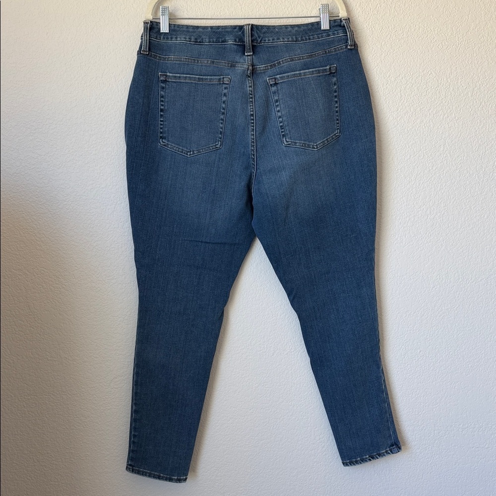 Time and Tru Curvy High Rise Skinny Jeans Dark Wash Stretch Size 16P - Picture 3 of 10